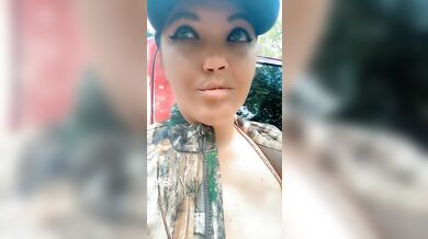 Smoking session. Wanna be on cloud 9?