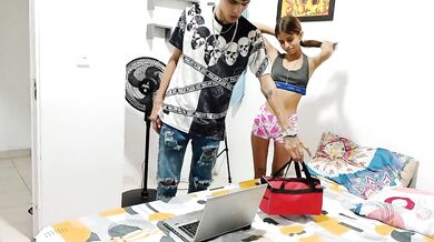 Horny little brunette fucks the computer technician and gives him her pussy - HD porn