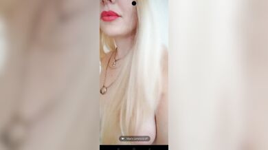 POOR CUCUMBER, I'M HORNY TODAY