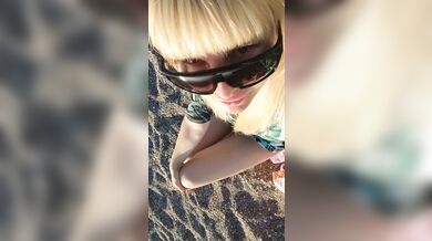 Hot milf exhibit, risky, meaty pussy