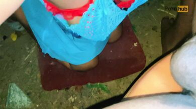 Cheating Wife Outdoor Blowjob And Fuck Missionary While Husband Not Home