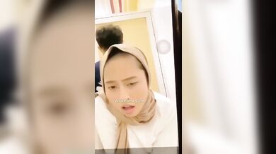 Cute Indonesian Fashion Vlogger Hot Sex Cum Facial Viral Video