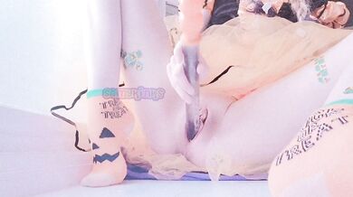 little halloween princess is a horny slut