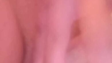 Stories Snapchat №19 Страшная мастурбирует игрушкой в ДУШЕ