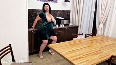 Stepson Films His Stepmother As She Fucks Her Big Ass On The Table