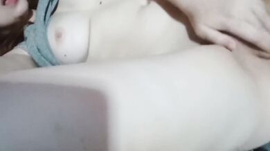 Слитая домашка от девочки-подростка | мастурбация пальцами