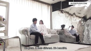 Plan To Realize The Desire Of Her Husband To Be Cuckold! The Male Model Co-starring The Amateur Wife Who Is Shooting