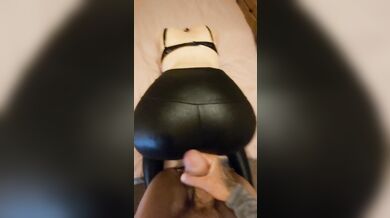 Cumming over petite babes sexy ass in shiny black spandex leggings!