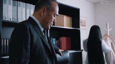 A Sexy Secretary With A Lustful Body - Nanami Tina