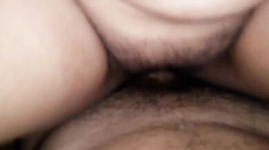 Slut puts the dick very rough addicted to fuck