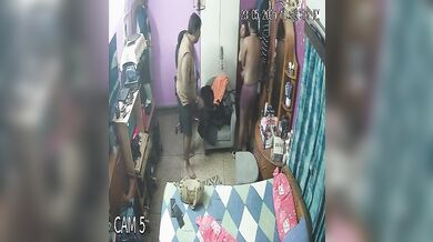 Indian Randi Mom Caught ????On CCTV While Having Threesome Fun With Her Neighbours