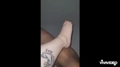 She said daddy go deep while I show my pretty feet