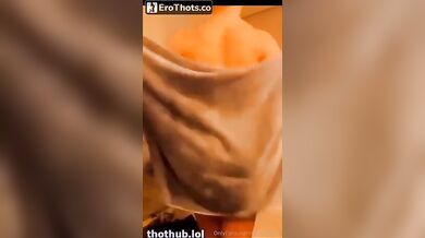 Mandy Sacs OF Live 1