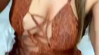 Siennablack20 clothed masturbation