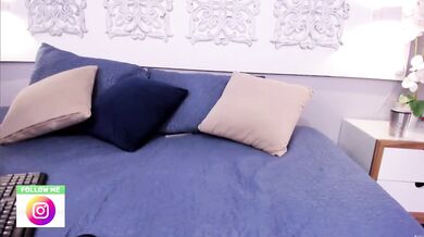 Hot Latina WE32G13E12HRT3W1E31R3UI