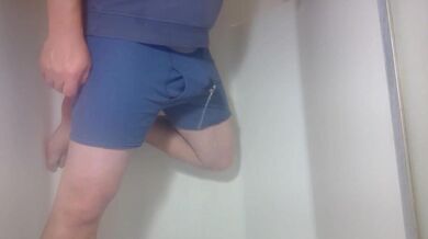 Fast Piss before bed