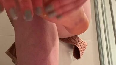 Taking care of my feet ? by laylastemptation from OnlyFans | Coomer