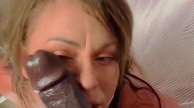 Watch throat goat Chloe Blacc work this huge bbc!