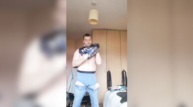 LongJohn0Hara changing from his Green dinner date suit into his street wear clothing