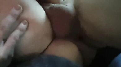 wet pussy takes creampie from fat cock quickie