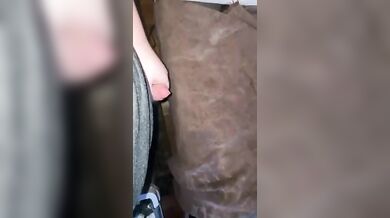 MASSIVE CUMSHOT FOR HER