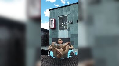 Look how I tan, while I play with my feet and soles