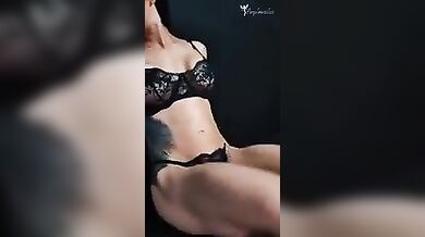 Killer ABS: Strength & Seduction