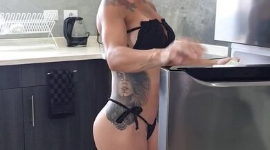 Out of Control… Muscle Explosion in My Kitchen WATCH THE FULL VIDEO ON C4S