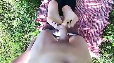 Redhair beauty does footjob in sports leggings.jenny-young.net (Jenny Young, Nubiles)