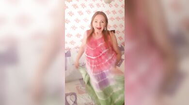 Hot granny shaking huge natural tits for you