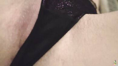 My sweet pussy wants it dick