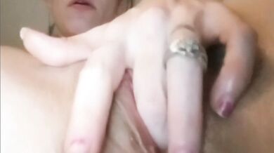 Tight Little pussy squirting