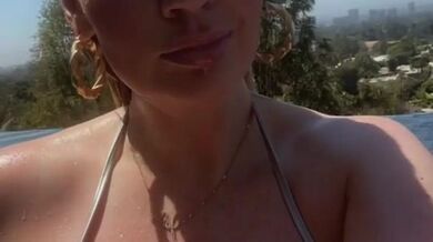 Pouring down rain in LA so reminiscing on this ? by veryhotvocab from OnlyFans | Coomer