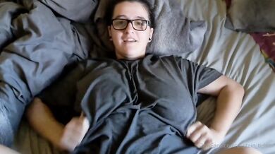 Trying out the pov headset for the first time! Really happy .. by captain_tigbits from OnlyFans | Coomer