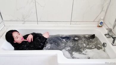 New Leather Jacket by msspinay from OnlyFans | Coomer