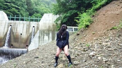 Cute Transgender ejaculates lewdly as she exposes herself at a dam deep in the mountains.