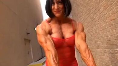 CE Leg perfection (Boss Lady)