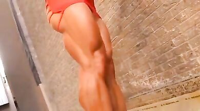 CE Leg perfection (Boss Lady)