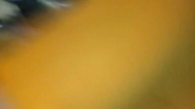 WOW: UPSKIRT Indian Mature clit