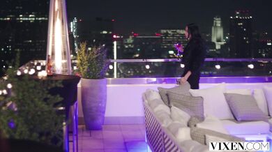 VIXEN Seductress Scarlit On The Prowl Finds Ariana & Manuel - Scarlit Scandal