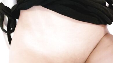 PINAY HORNY GIRLFRIEND SOLO FINGER/