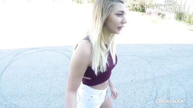 Vyvan Hill Crazy Outdoor Sex with Big Cock - MAMACITAZ