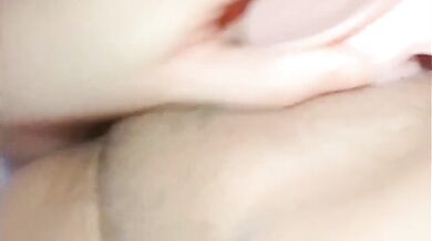 Pinay Step-Sister Kinantot ng Dildo ang Pink Pussy Sabay Tikim Sa Katas ng Malabasan