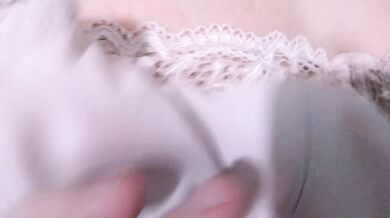 A good evening when you can move a dick on the tits of a mature half-mother