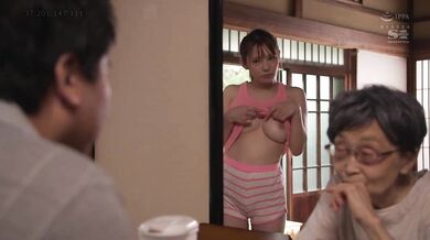 City Girl Bored Out In The County Got Nothing But Seduce Older Men [Decensored]