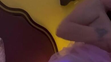 Empecemos el mejor mes del año con este video ? by alemarr from OnlyFans | Coomer