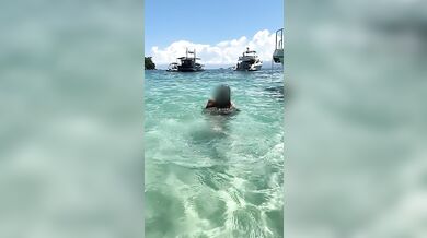 Um dia de praia… será que eu arrumei um amigo na praia?