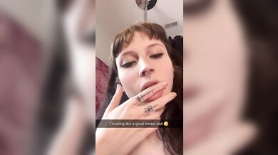 Drooling like a good bimbo slut