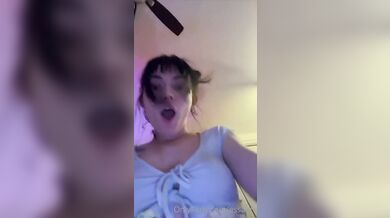 Essaere Butt Plug Onlyfans Birthday Sexy Video - gotanynudes.com