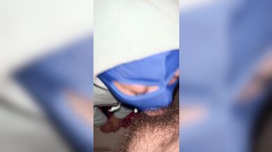 me paga si me la como hasta el fondo y miro la cámara